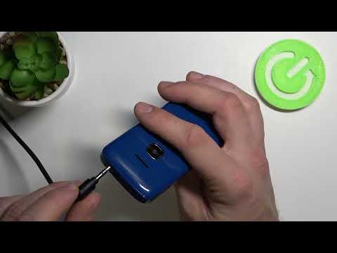 How to Connect Headphones to NOKIA 225 4G - Plug In Headphones