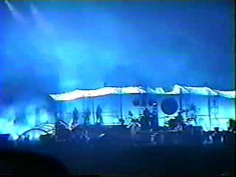 Learning To Fly 11th of June 1994 Yankee Stadium, New York.