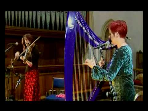 Kathryn Tickell and Corrina Hewat - Broes and Butter (Live)