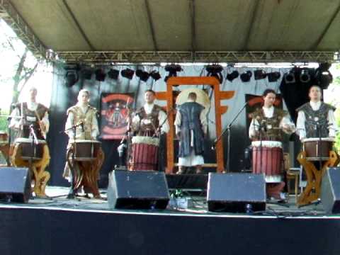 Kurul Dobosok 2010.07.03. Monorierdő - Férfiak tánca