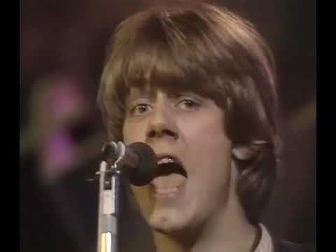 Jilted John • Jilted John (Gordon Is A Moron)  TOTP 14th September 1978 (Original Broadcast)