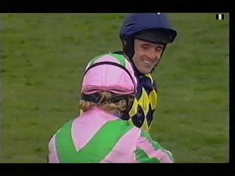 2007 JCB Triumph Hurdle - Cheltenham Festival