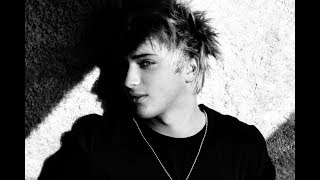 Dalton Rapattoni - Stay Up With Me (Lyric Video)