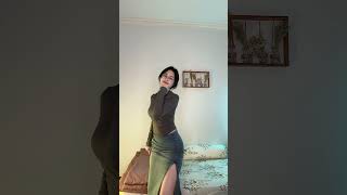 Download lagu Cewe Penghibur #indonesia #cewekcantik #dance #crot mp3