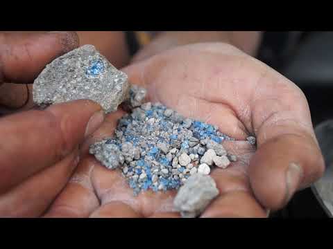 Edelsteine in Deutschland finden - Hauyn | NEUZEIT NOMADEN