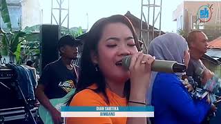 Download lagu Bimbang - Erika Syaulina ft Diah Sartika (SK Group) mp3 Download lagu Bimbang - Erika Syaulina ft Diah Sartika (SK Group) mp3