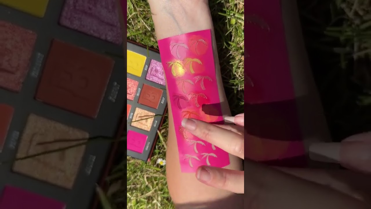 By BEAUTY BAY - Tropical 16 Colour Palette