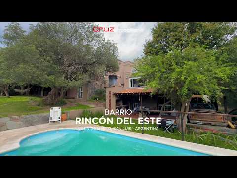 Casa de 240m2 en Rincón Del Este. U$D 210.000.-