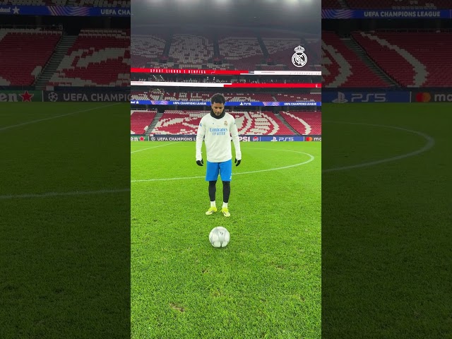 Vídeo relacionado con Real Madrid Real Oficial Colección de Entrenamiento Pantalones de Fútbol