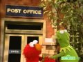 Classic Sesame Street Elmo Helps Kermit