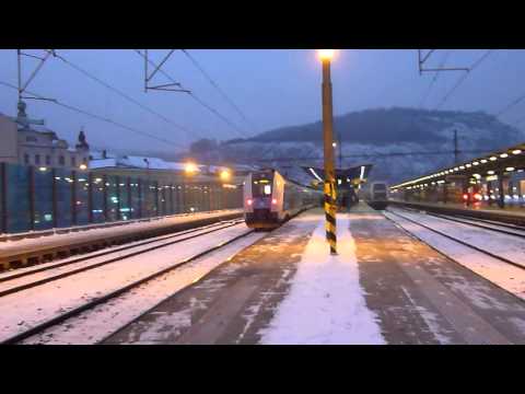 ČD 440.001 - Příjezd vlaku Os 6825 - Ústí nad Labem hl.n., 23.1.2013