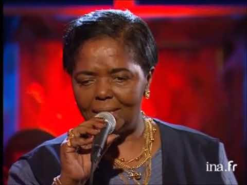 Cesária Évora - Sangue de Beirona - 1997 (TV Française)