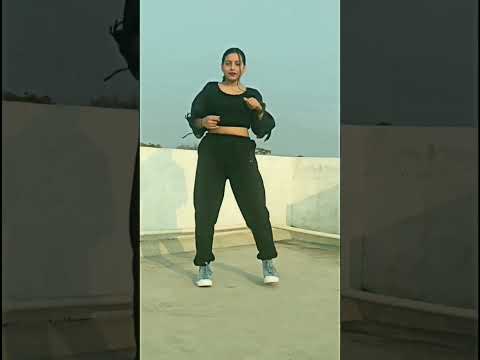English 💃 trending Instagram reels song 💃 #dance #shorts #trending #viral #youtubeshorts #ytshorts