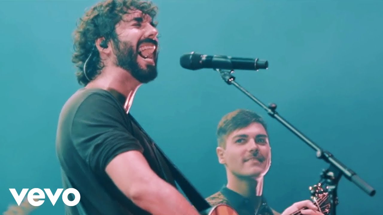 IZAL - La Mujer de Verde (En Directo) ft. Miss Caffeina