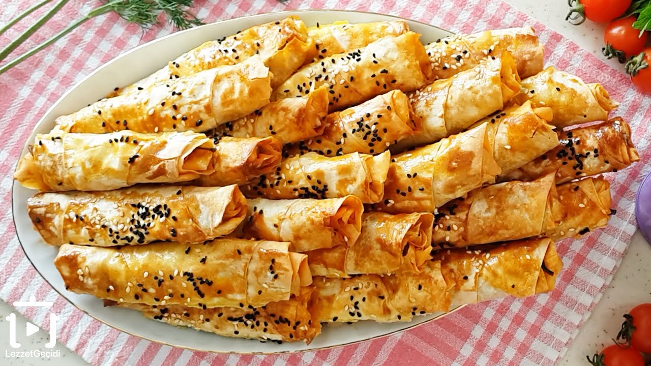 Çay saatlerinin çıtır çıtır atıştırmalıklarından Ispanaklı Börek Tarifi Nasıl Yapılır ?