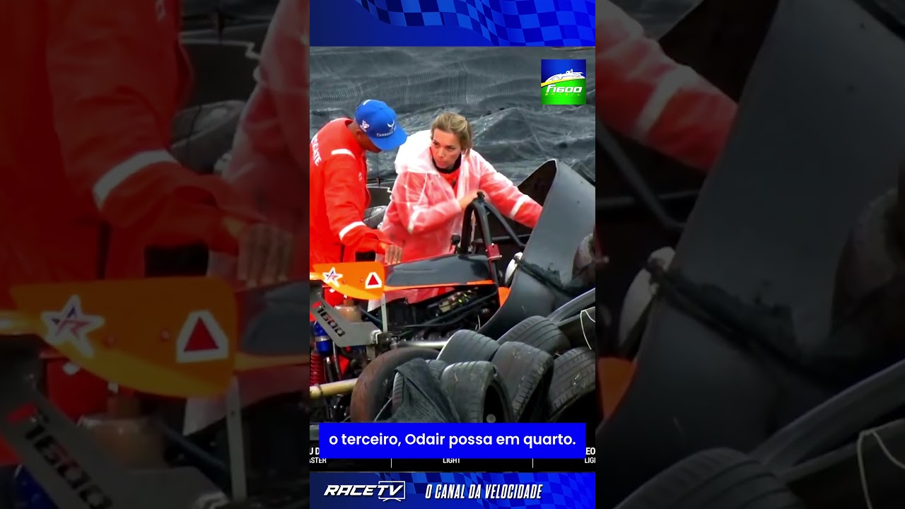 Uffs 😮‍💨 ... Escapada forte do tracado, mas apesar da p4nc4, tudo bem com o piloto.