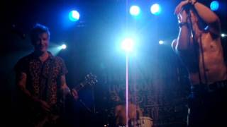 Terrorvision - Pretend Best Friend