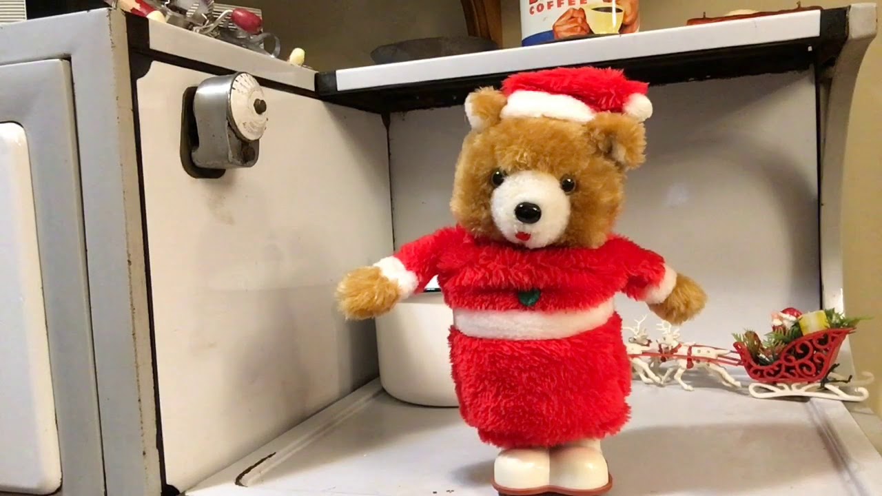 Vintage Electronic Santa Bear – Classic Holiday Toy!