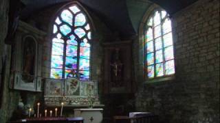 preview picture of video 'Chapelle Notre Dame de Bonne Nouvelle, 29180 Locronan, Brittany, France 15th September 2008'