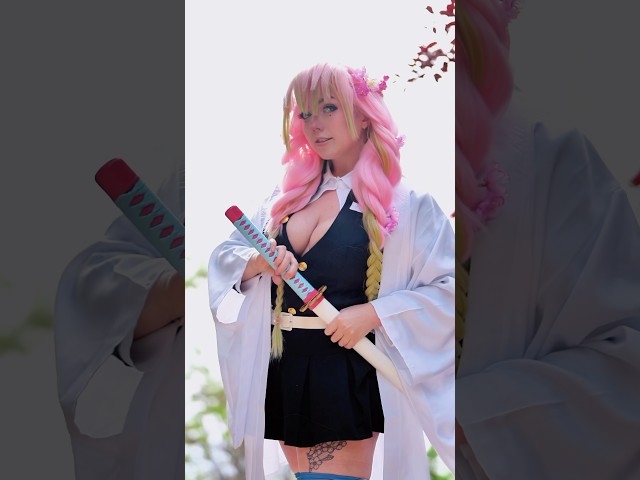 Vídeo relacionado con Bocguy Mitsuri Cosplay, Disfraz de Anime Mitsuri Kanroji, Disfraz Anime para Mujer, Uniforme Personaje Traje de Kimono para Adultos para Carnaval, Halloween, Fiesta de Cosplay