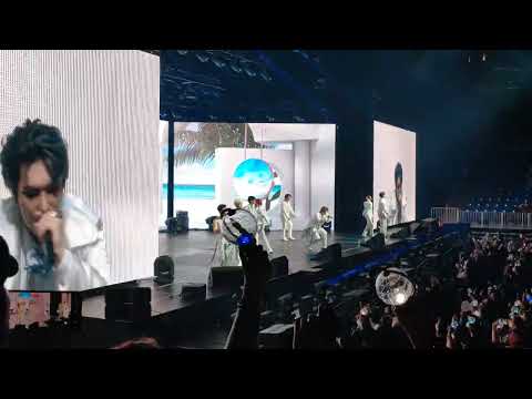 WAVE | ATEEZ in Chicago (01.18.2022)