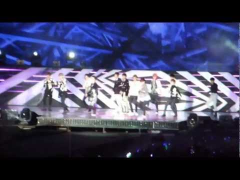 [Fancam] EXO-K & EXO-M MAMA 231112 SMTOWN SINGAPORE