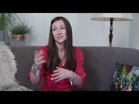 Julie Fowlis Backstage Interview at Tønder Festival 2019