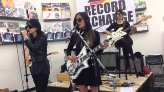 Lord Knows - Dum Dum Girls