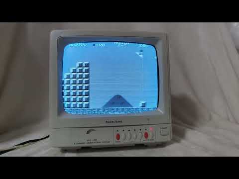 Playing Nintendo on a 1998 Black & White Radio Shack 4 Channel Observation Monitor VSS-400