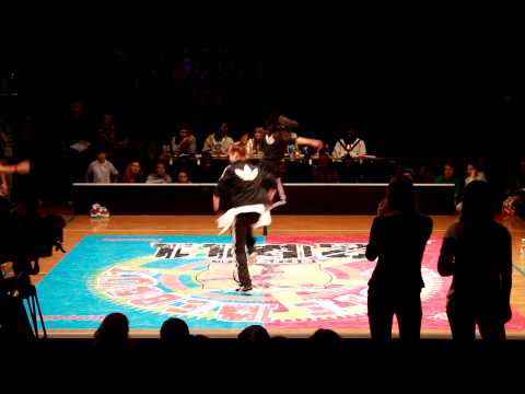 Zozo & Luckens vs. Olya & Polya @ Juste Debout 2011, Finland, House Semifinals