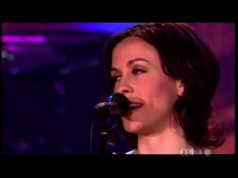 Alanis Morissette - Head Over Feet (Live at PBS Soundstage) (2004) [05/11]