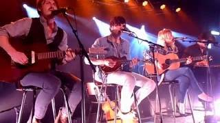The Common Linnets Performing "Still Loving After You" Live @ Oslo, Hackney