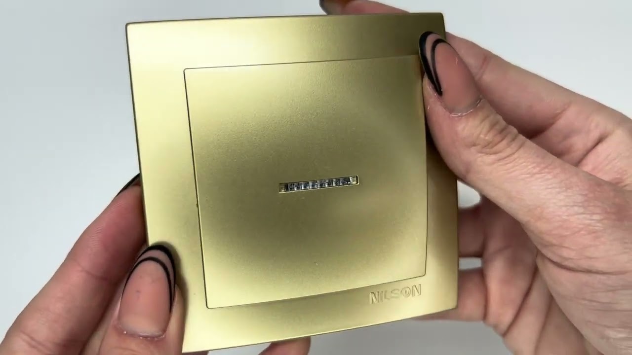 Выключатель одноклавишный с подсветкой NILSON Touran Золото 24151002