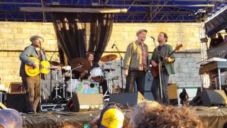 Wilco & Billy Bragg - "California Stars" LIVE at Newport Folk Festival - July 29, 2017