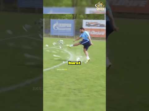 "The Unbelievable Power of Hulk!" #hulk #football