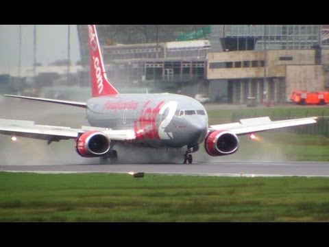 Very Wet Landing by Jet2 Boeing 737