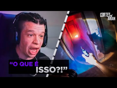 ARUAN REAGE A O OBSESSOR ATACOU MEU AMIGO - CAÇADORES DE LENDAS - Cortes do Aruan