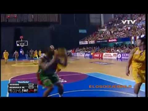 #LUB: Leandro Garcia Morales asiste a Smith. Aguada 79-76 Hebraica y Macabi