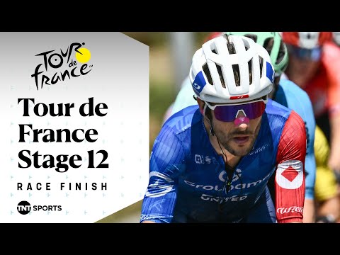 STRONG MOUNTAIN FINISH! 💪 | Men's Tour de France Stage 12 Final KM's | TNT Sports Cycling