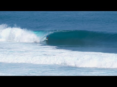 Uluwatu Goes Square