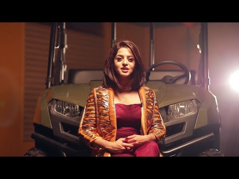 Vedhika wishes New Year 2018