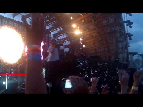 Swedish House Mafia Opening Party 04-07-2012 !!!.MP4