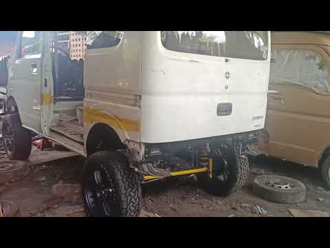 TOY CAR MINI VAN DA17 R06A ON PROCESS