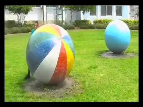Nicki Minaj- Starship