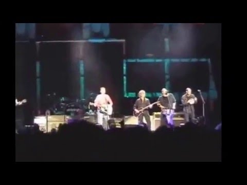 Paul Mccartney live in Roma 2003 outside the Colosseum full concert