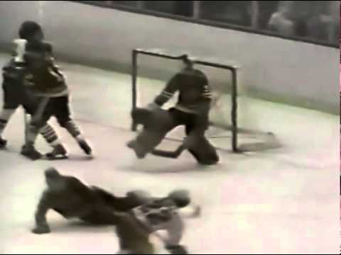 Mike Bossy Hat Trick Game 1 1979 Quarterfinal vs. Chicago