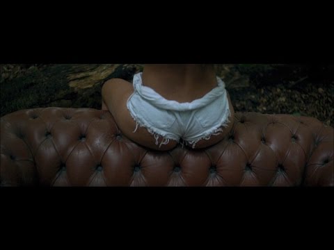 Bizzey - Lekker Lekker ft. Jonna Fraser (prod. Bizzey, Ramiks & Jack $hirak)