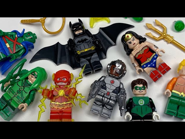 Vídeo relacionado con LEGO-Duplo,Ninjago Justice League DC Comics Bloque de construcción Cyborg, Multicolor, Small (41601)