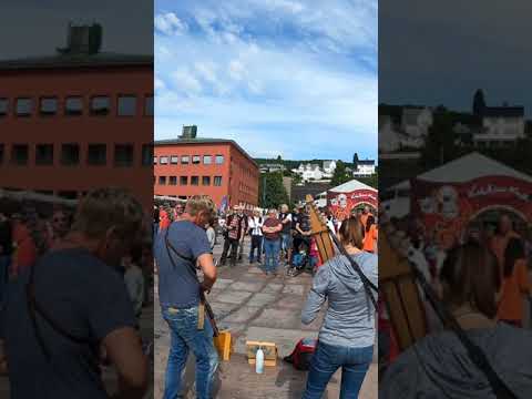 “Floating Away” on two Chapman Sticks by Cascade