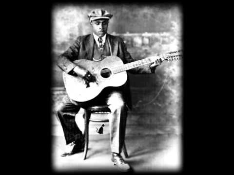 THE BAND (ALBUM VERSION) - BLIND WILLIE MCTELL